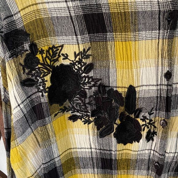 Maeve Yellow and Black Checkered Top, size XS/S, excellent preloved condition - Picture 10 of 12